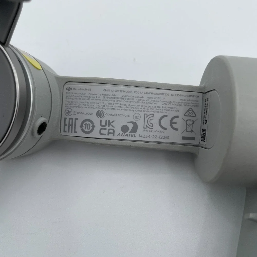 DJI Osmo Mobile SE Gimbal Stabilizer 3-Axis, Portable, Foldable, Android iPhone*